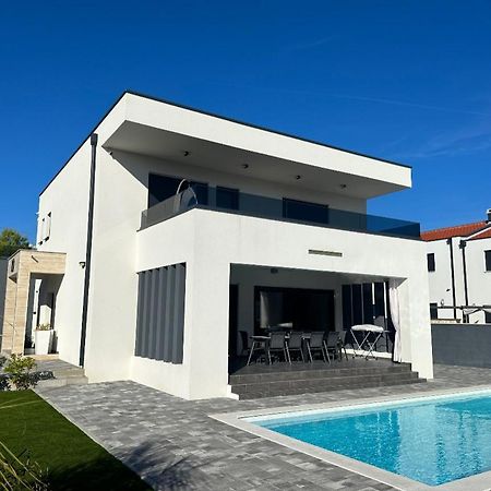 Villa Mila Vrsi Eksteriør bilde
