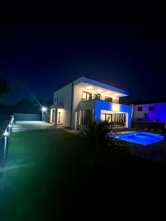 Villa Mila Vrsi Eksteriør bilde